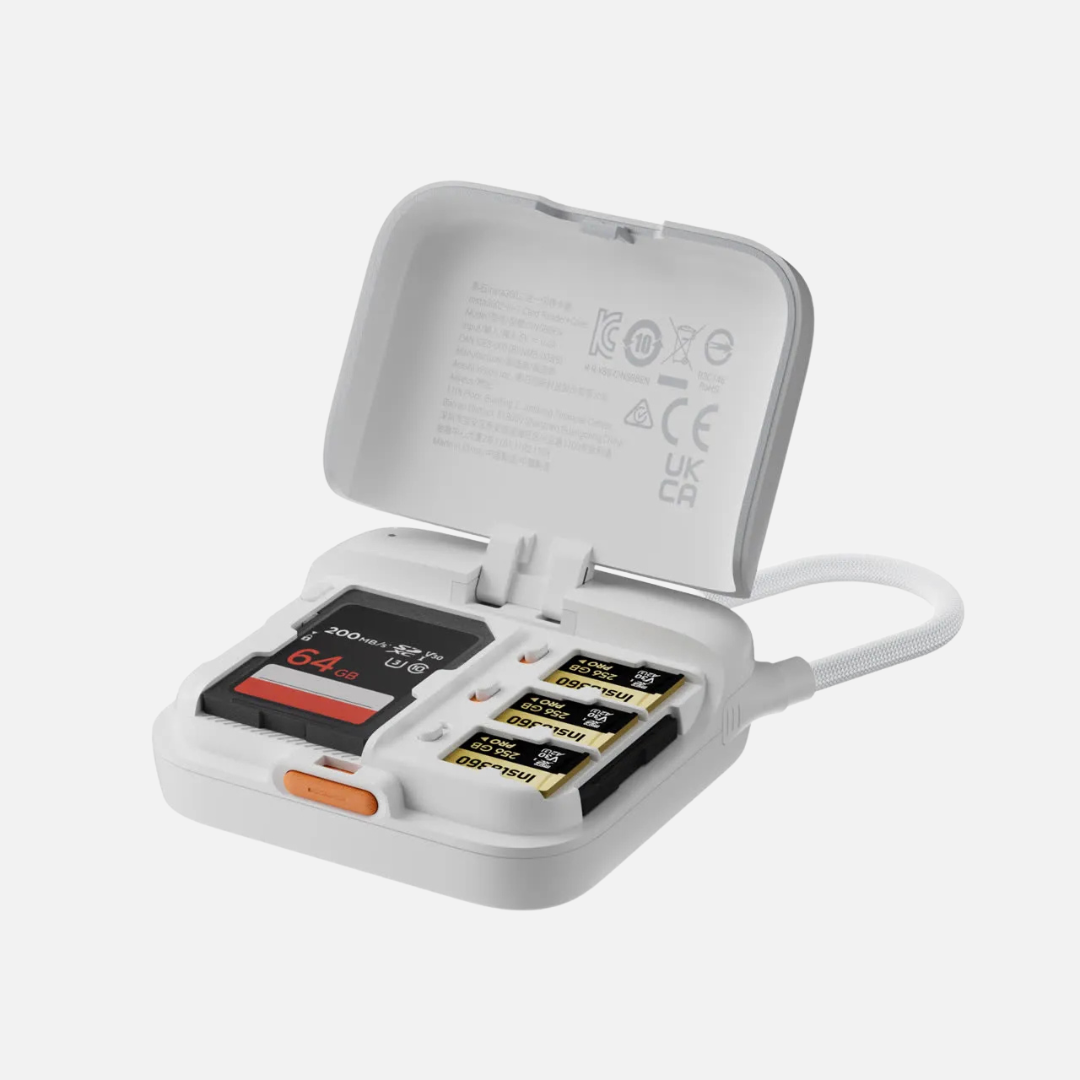 2-in-1 Kartenleser + Gehäuse