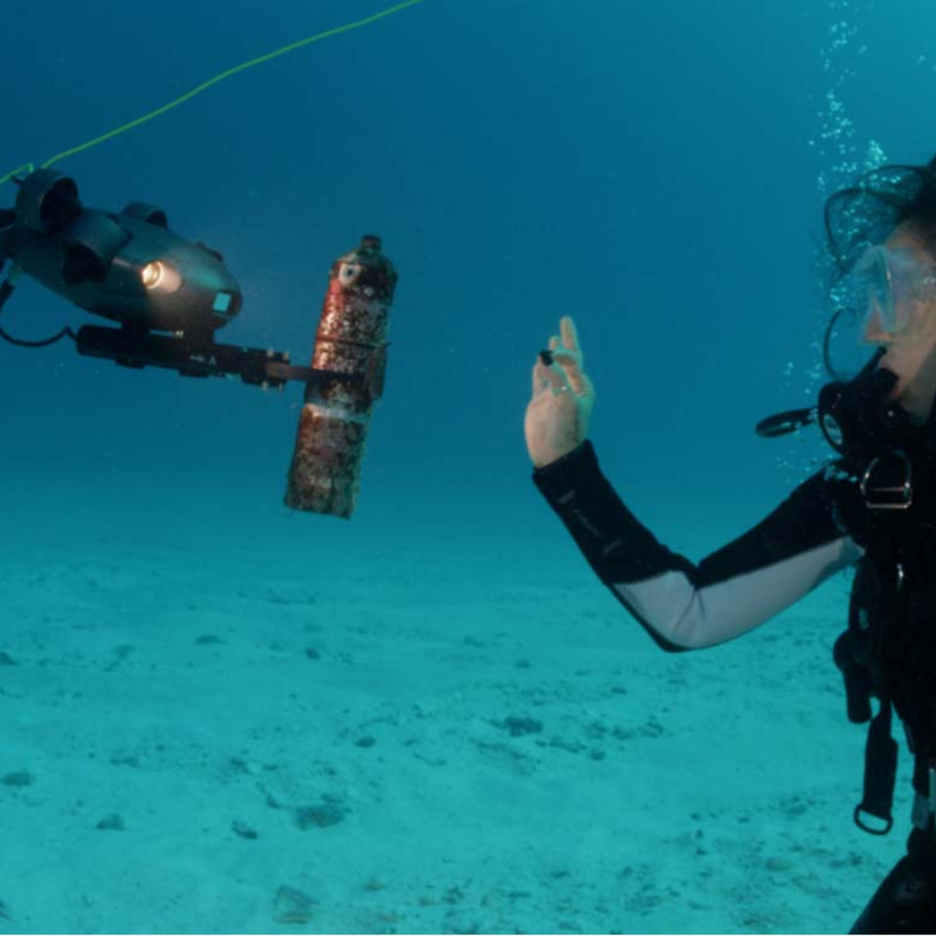 FIFISH V6 Expert M100A